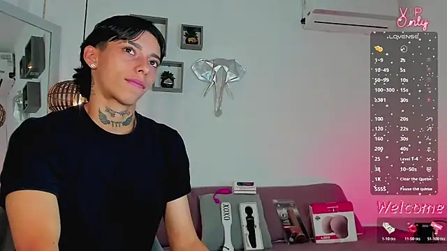 AmberAdams  online show from 01.06.26