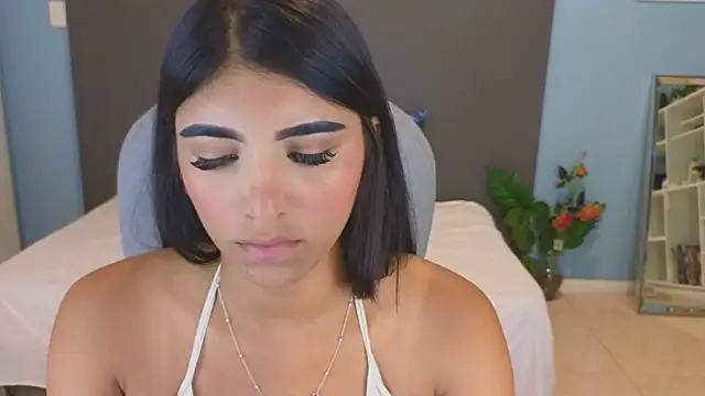 maiaa ruiz online show from 10.18.25