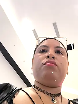 Francesca ferrari online show from 10.29.25