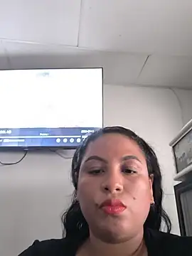 Snapshot of Francesca_ferrari chatting on 07.11.26 Francesca ferrari online show from 07.11.26