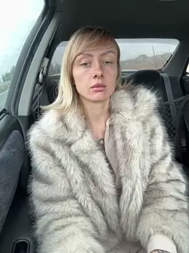 Snapshot of haileyhope_ chatting on 02.12.26 haileyhope online show from 02.12.26