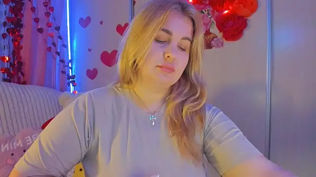 CoraSwon online show from 02.26.25