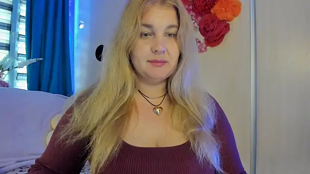 CoraSwon online show from 10.15.25