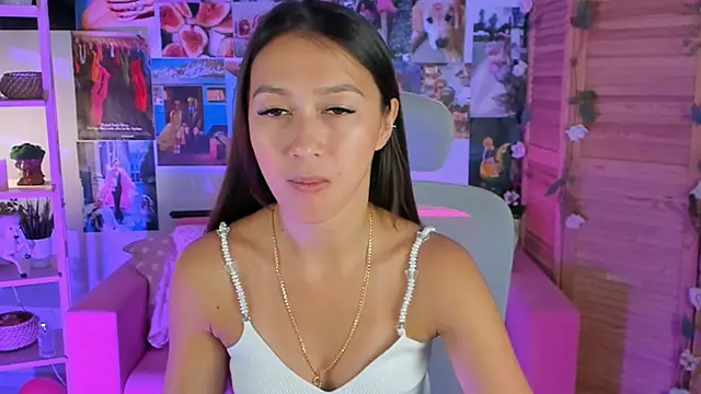 LanaBaker online show from 02.11.25