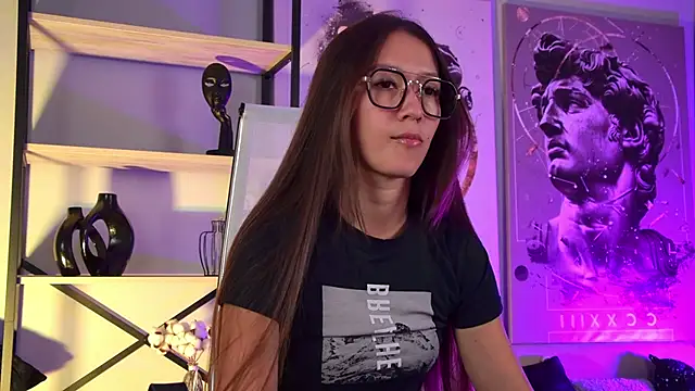 LanaBaker online show from 09.21.25