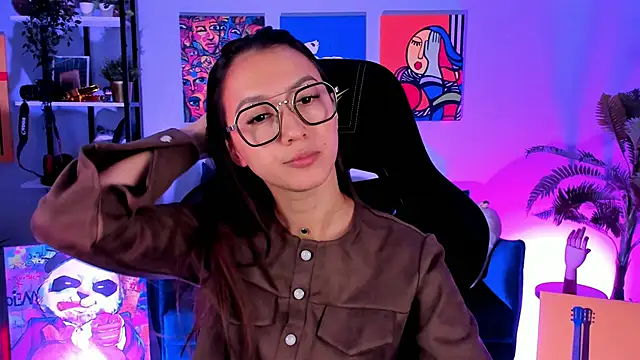 LanaBaker online show from 10.14.25