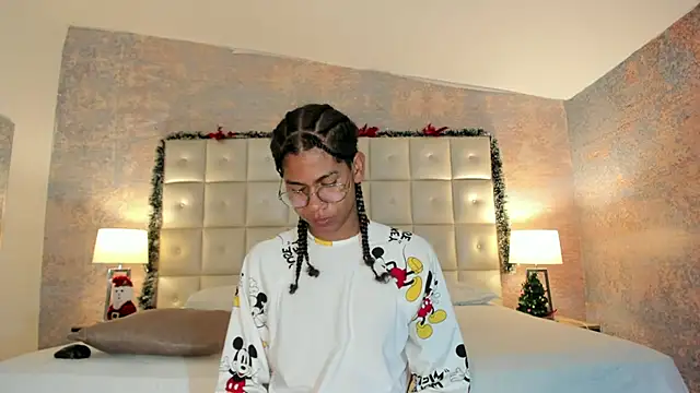 Maxim-Walker online show from 01.06.26