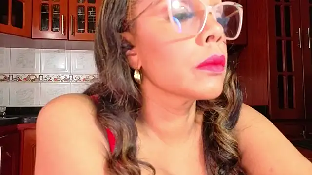 AmberNix online show from 09.30.25