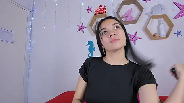 Emiily Parkerr online show from 02.13.25