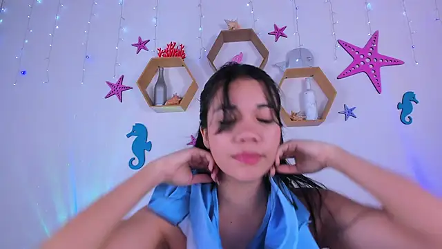 Emiily Parkerr online show from 09.18.25