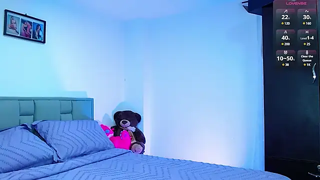 astrid-omega online show from 03.14.25