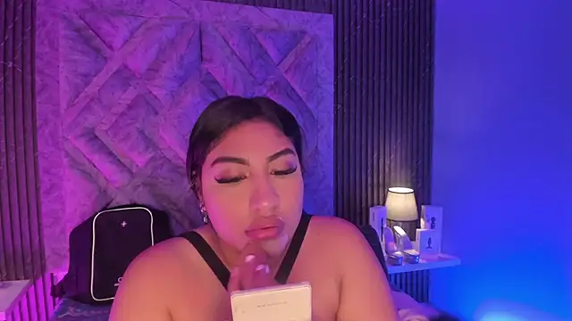 Snapshot of CANDYGABYY chatting on 02.17.26 CANDYGABYY online show from 02.17.26