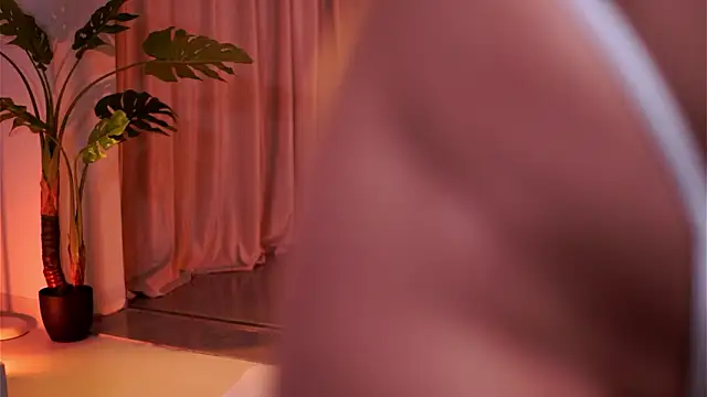 NatyDesiree online show from 03.30.26