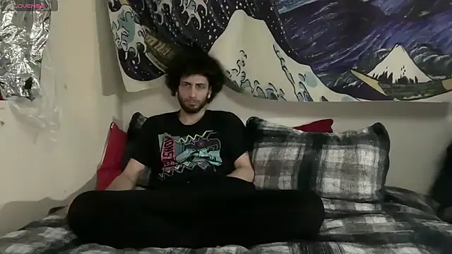 pantslesstraveler plt online show from 12.18.25