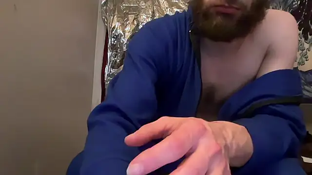 Snapshot of pantslesstraveler_plt chatting on 02.11.26 pantslesstraveler plt online show from 02.11.26