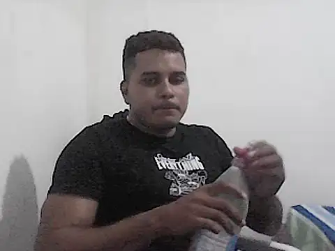 SaucyAffair0 online show from 01.26.25