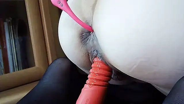 lizzy kissy666 online show from 02.17.25