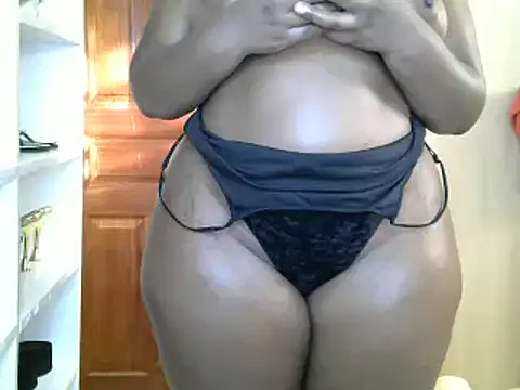 Snapshot of Princess_Halia chatting on 03.18.25 Princess Halia online show from 03.18.25