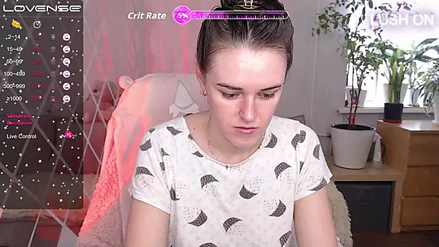 Bella  Swoon online show from 11.25.25