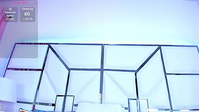 RileySweett online show from 02.23.25