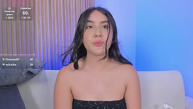 paulina sweett  online show from 02.13.25