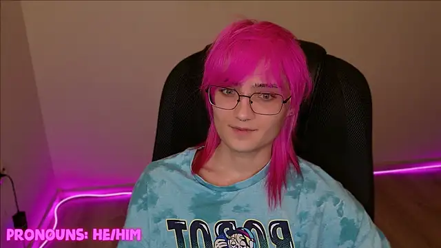 CuteYukiKun online show from 12.20.24