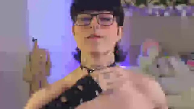 Baby Xian online show from 01.28.25