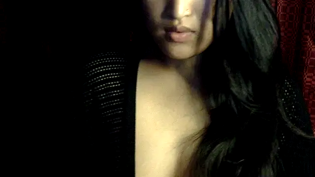 Snapshot of charming_karishma chatting on 09.18.25 charming karishma online show from 09.18.25