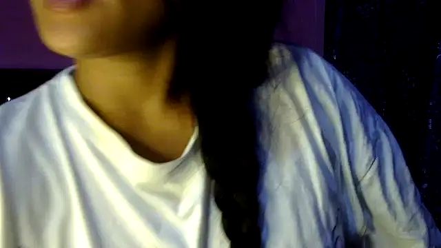 Snapshot of charming_karishma chatting on 11.23.25 charming karishma online show from 11.23.25