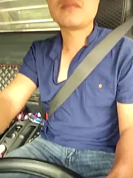 Snapshot of Vanilahirl chatting on 11.22.25 Vanilahirl online show from 11.22.25