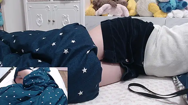 Snapshot of Kakushi_dori chatting on 01.19.25 Kakushi dori online show from 01.19.25