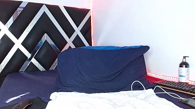 Levy Steve online show from 04.05.26