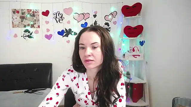 KaraCriegs online show from 02.27.25