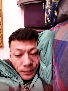 Snapshot of Xpj123 chatting on 01.24.25 Xpj123 online show from 01.24.25