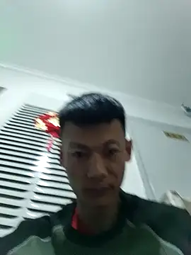 Snapshot of Xpj123 chatting on 03.18.25 Xpj123 online show from 03.18.25