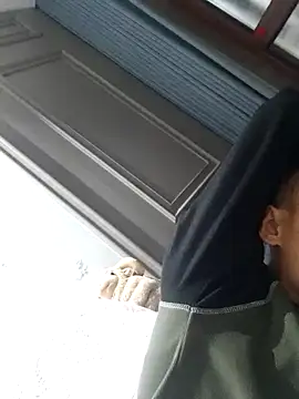 Snapshot of Xpj123 chatting on 10.23.25 Xpj123 online show from 10.23.25