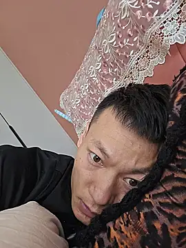 Snapshot of Xpj123 chatting on 07.15.26 Xpj123 online show from 07.15.26