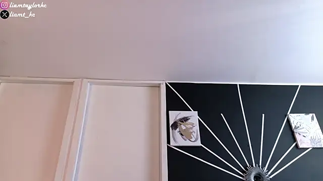 Liam Taylor online show from 03.10.25