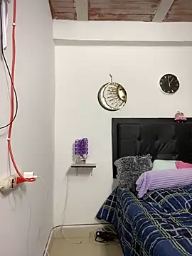 Snapshot of Iris_love18 chatting on 03.06.25 Iris love18 online show from 03.06.25