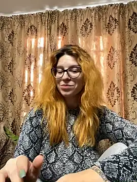 NadiraNoor online show from 01.26.25