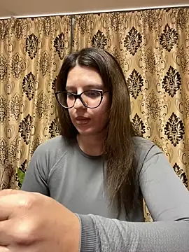 NadiraNoor online show from 02.23.25