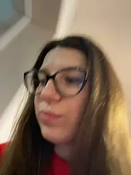 NadiraNoor online show from 03.08.25