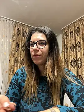 Snapshot of NadiraNoor chatting on 02.01.26 NadiraNoor online show from 02.01.26