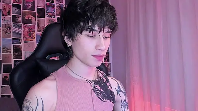 liamelf online show from 01.20.25