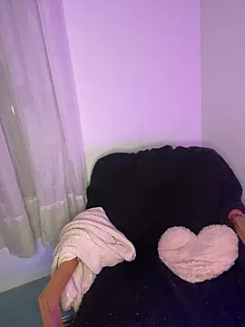 milkyhonybaby online show from 01.10.25