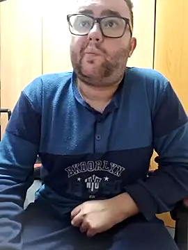 Javier bear online show from 03.11.25