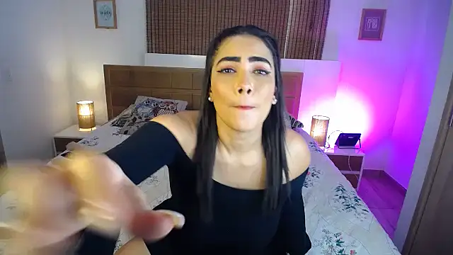 ShanonLe online show from 01.17.25