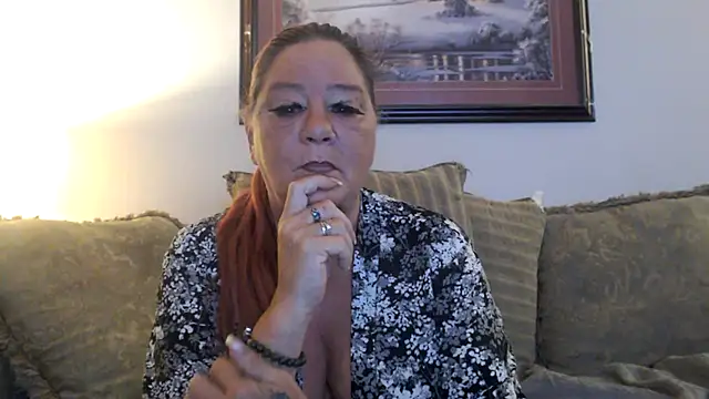 LexxiLeeds online show from 11.21.25