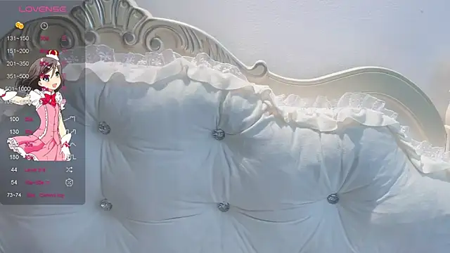 Snapshot of Yaooooo-Y chatting on 09.27.25 Yaooooo-Y online show from 09.27.25