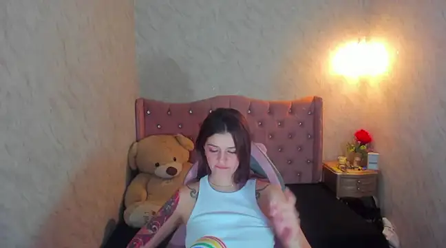 LiaHarryis online show from 02.16.25